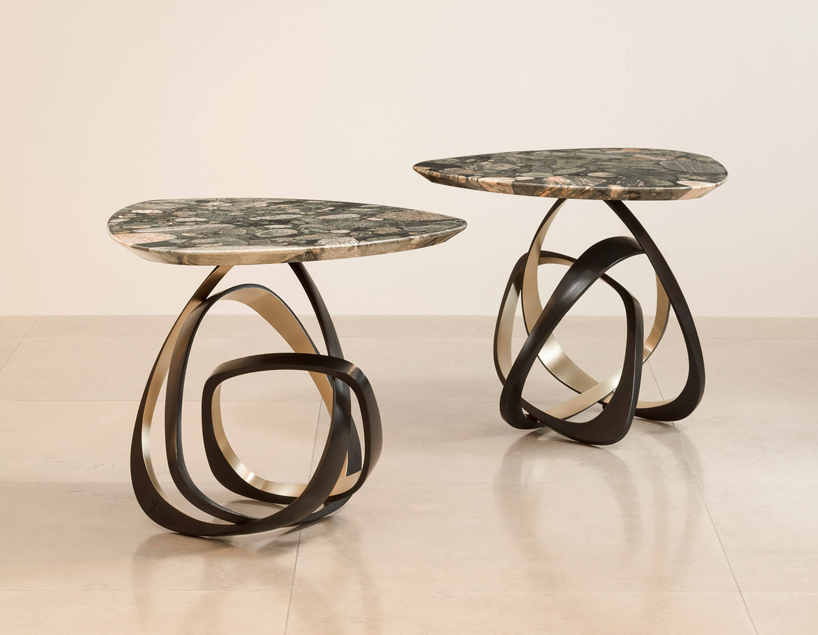 Hervé Van der Straeten, 'Gueridon Volubile N°538', 2017 COURTESY: Hervé Van der Straeten