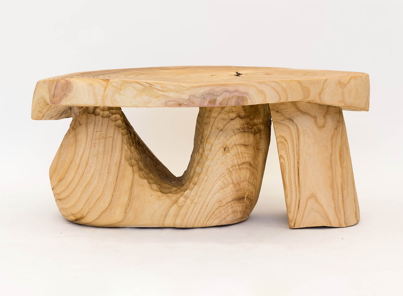 Vince Skelly, 'Marayour Table', 2021 COURTESY: Vince Skelly & Adams and Dollman