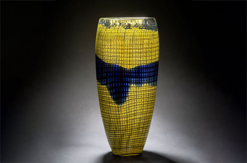 ‘Tessuto’ vase, 1985 by TDE Editorial Team