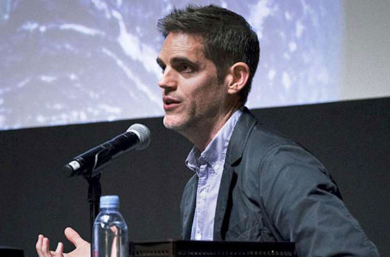 Collectible Conversations / Dakin Hart