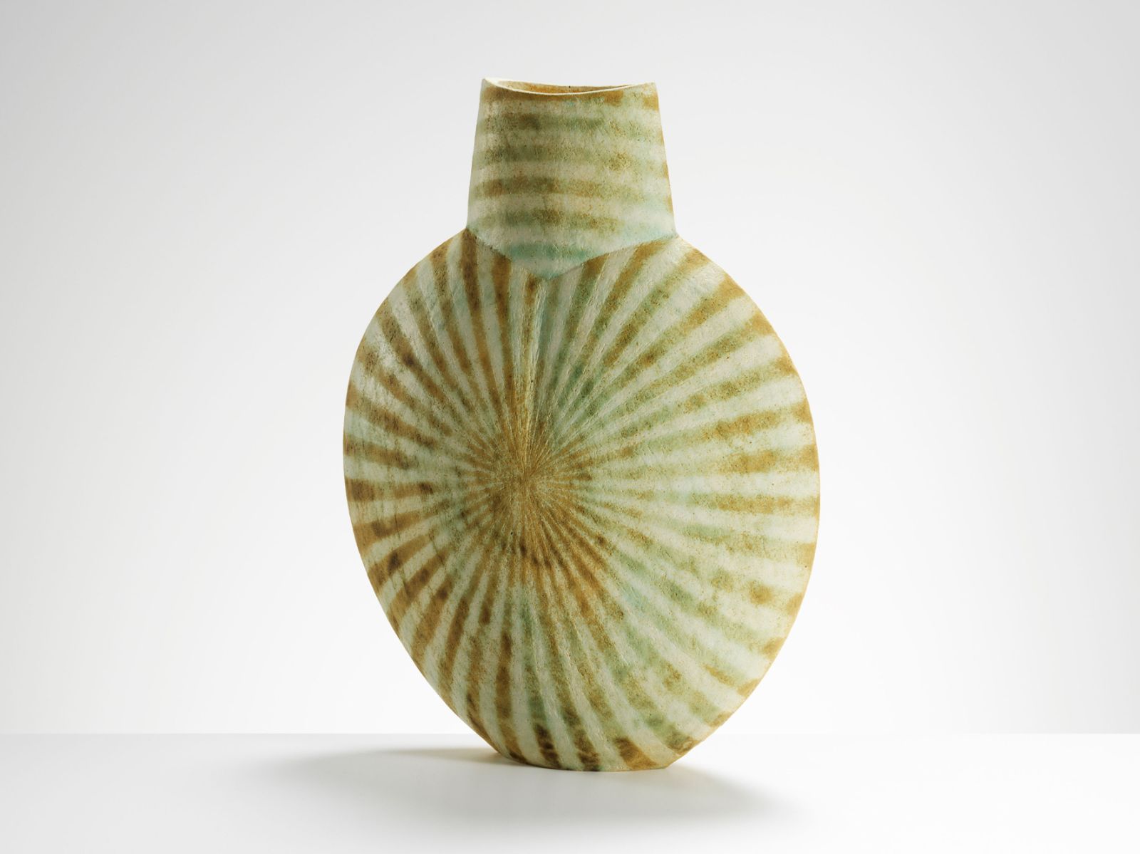 John Ward, ‘Monumental Striped Vessel’, circa 2000 COURTESY: © John Ward & Oxford Ceramics Gallery / PHOTOGRAPH: Michael Harvey