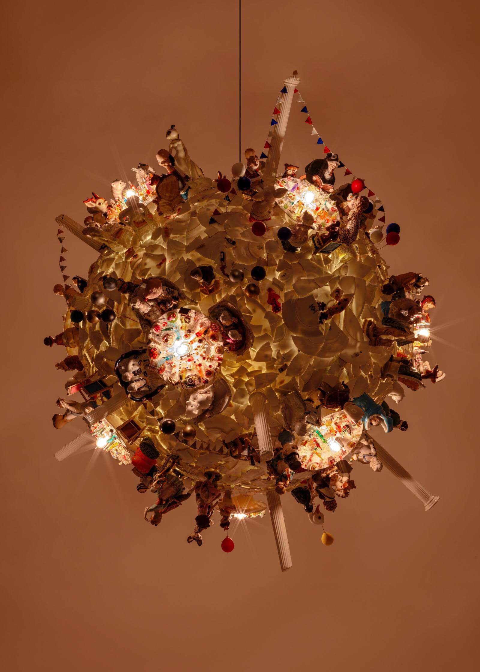 Barnaby Barford, ‘Feast’, 2026 COURTESY: Barnaby Barford & David Gill Gallery / PHOTOGRAPH: Sylvain Deleu