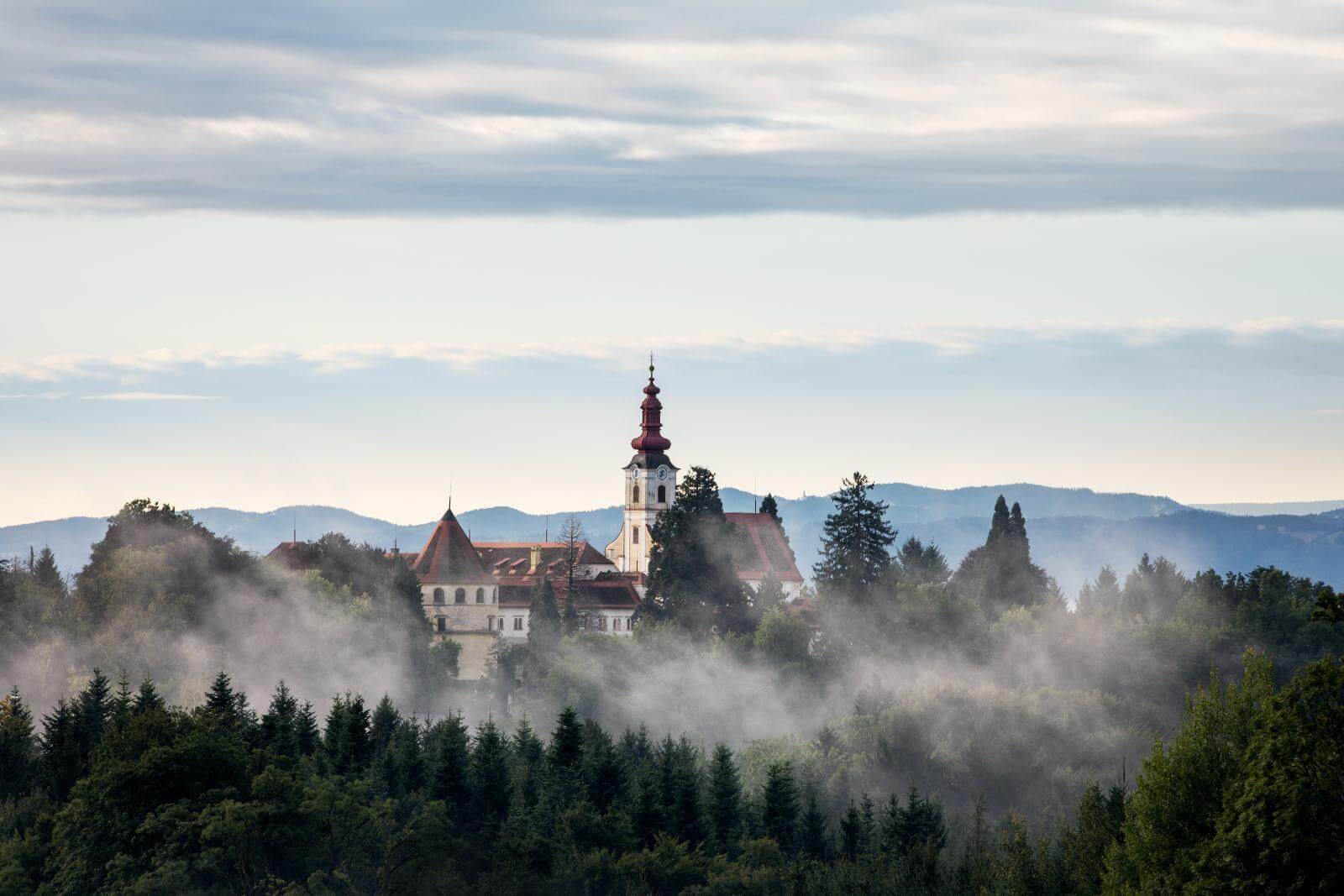 Schloss Hollenegg COURTESY: Schloss Hollenegg Design PHOTOGRAPH: Leonhard Hilzensauer