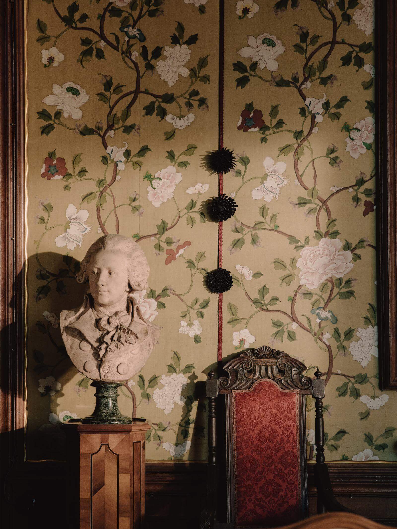 Exhibition view with work by Junko Mori COURTESY: Junko Mori & Schloss Hollenegg for Design / PHOTOGRAPH: Julius Hirtzberger