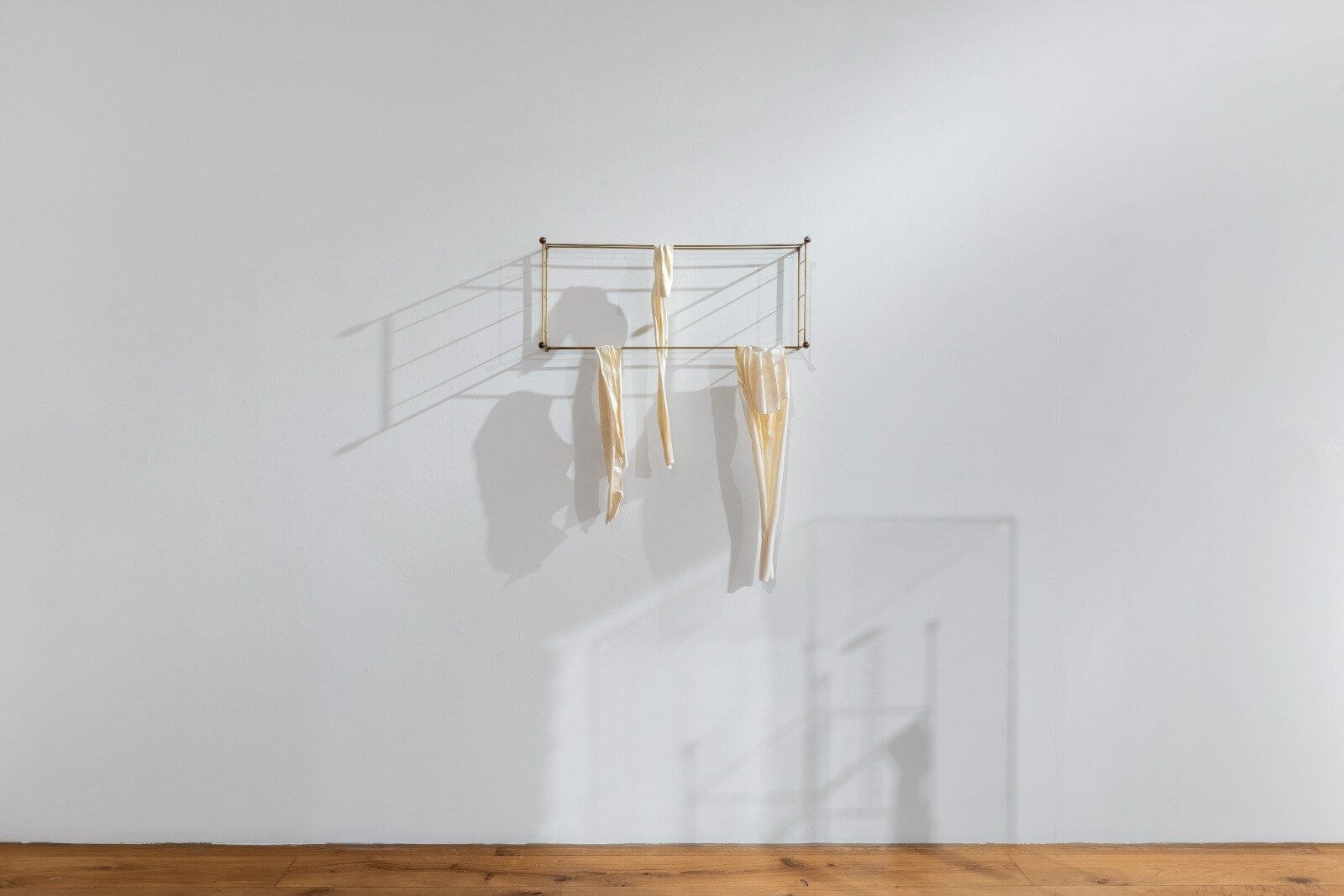 Frances Pinnock, ‘Slip Alone’, 2025 COURTESY: Frances Pinnock & 8 Holland Street / PHOTOGRAPH: Daniz Guzel