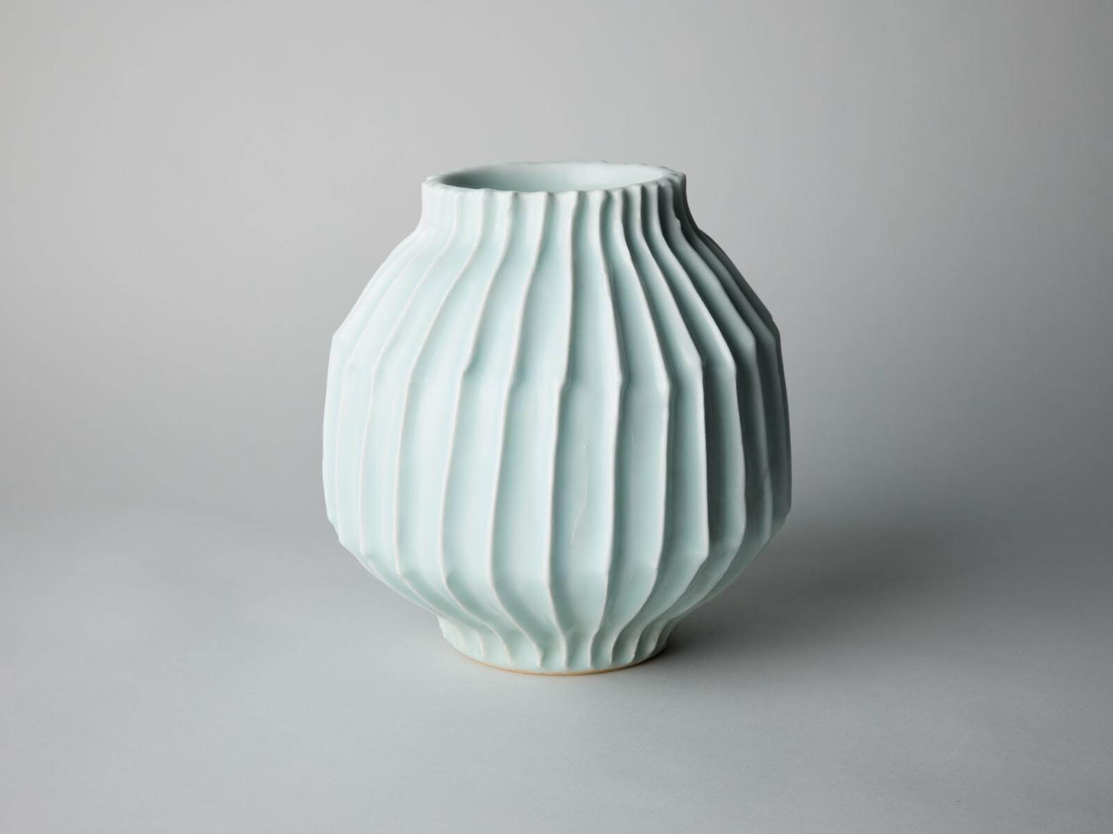 Shimizu Uichi, ‘Horai Sectioned Glazed Inscribed Jar’, 1980-1983 COURTESY: The Artist & Carpenters Workshop Gallery / PHOTOGRAPH: Callum Su