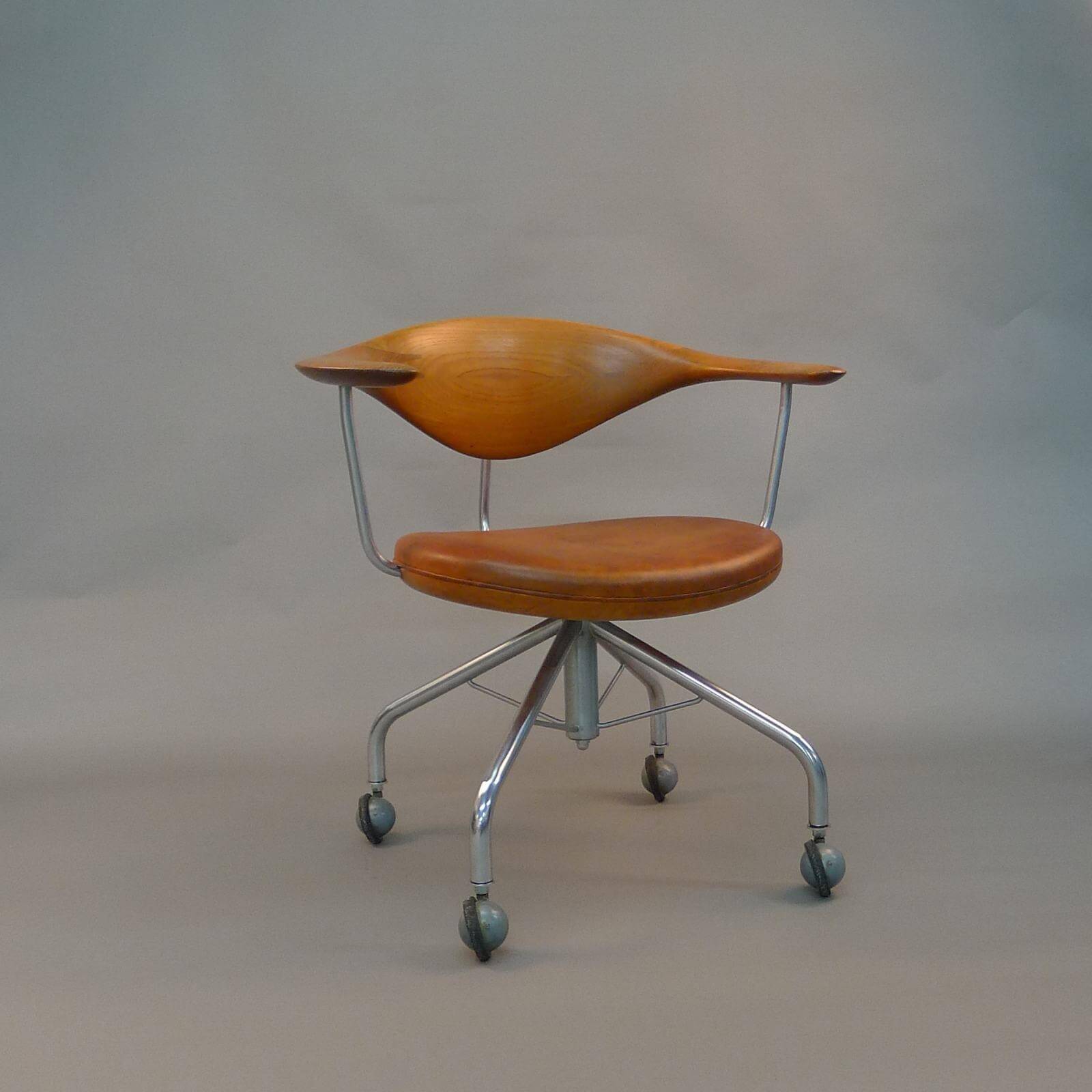 Hans Wegner, ‘“Rolling” or “Swivel” Office Chair, Model JH502’, 1955 COURTESY: © The Artist & Zig Zag Gallery, London