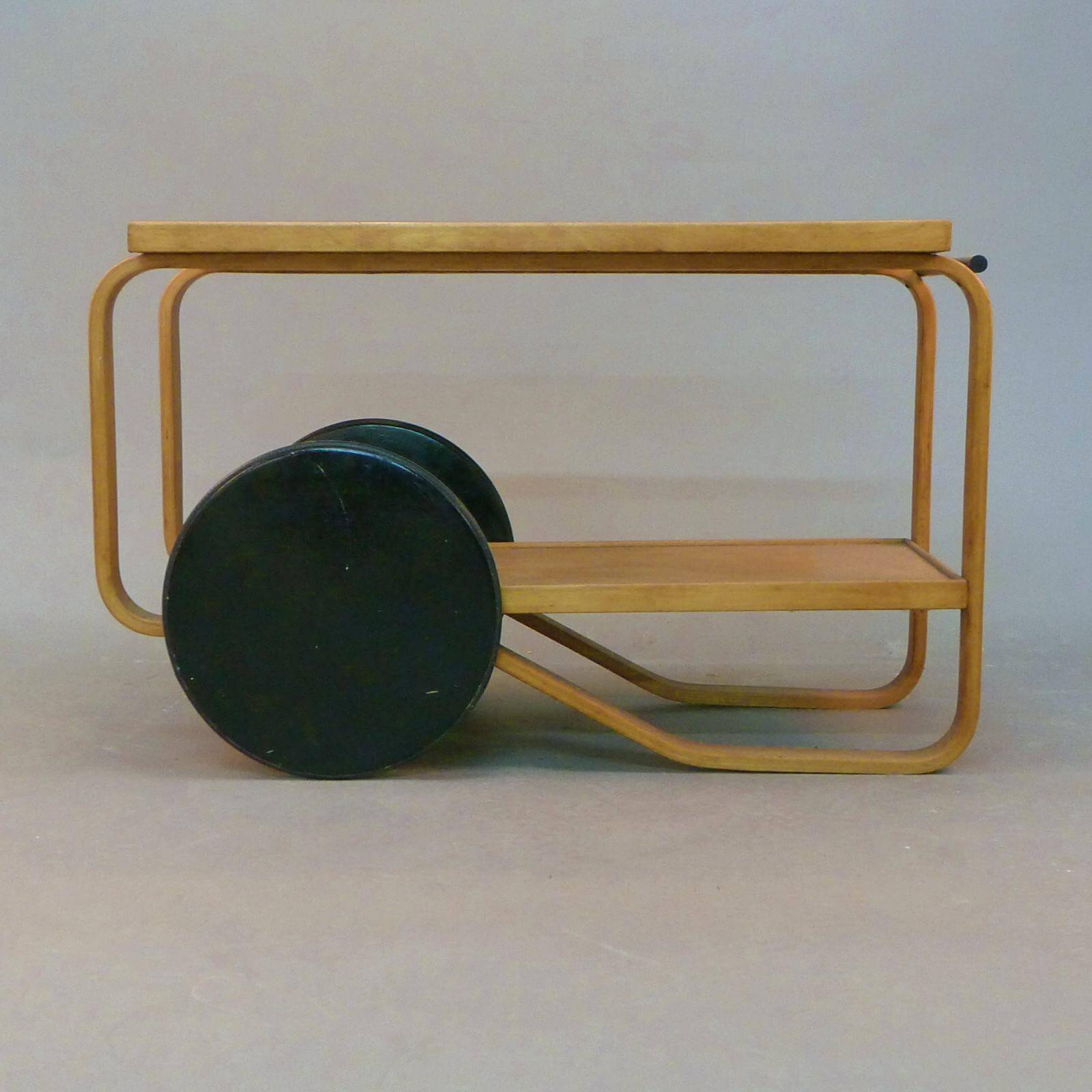 Alvar Aalto, ‘Model 98/901 Serving Trolley’, circa 1935 COURTESY: © Zig Zag Gallery, London