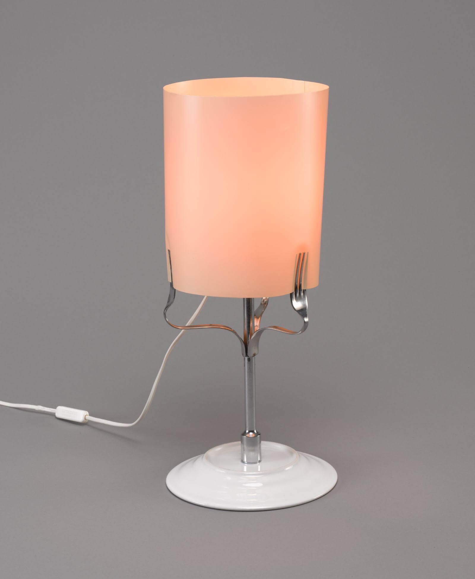 Michele De Lucchi, ‘Lampe Treforchette’,1997 COURTESY: © The Artist & Centre Pompidou, MNAM-CCI/Bertrand Prévost/Dist. GrandPalaisRmn