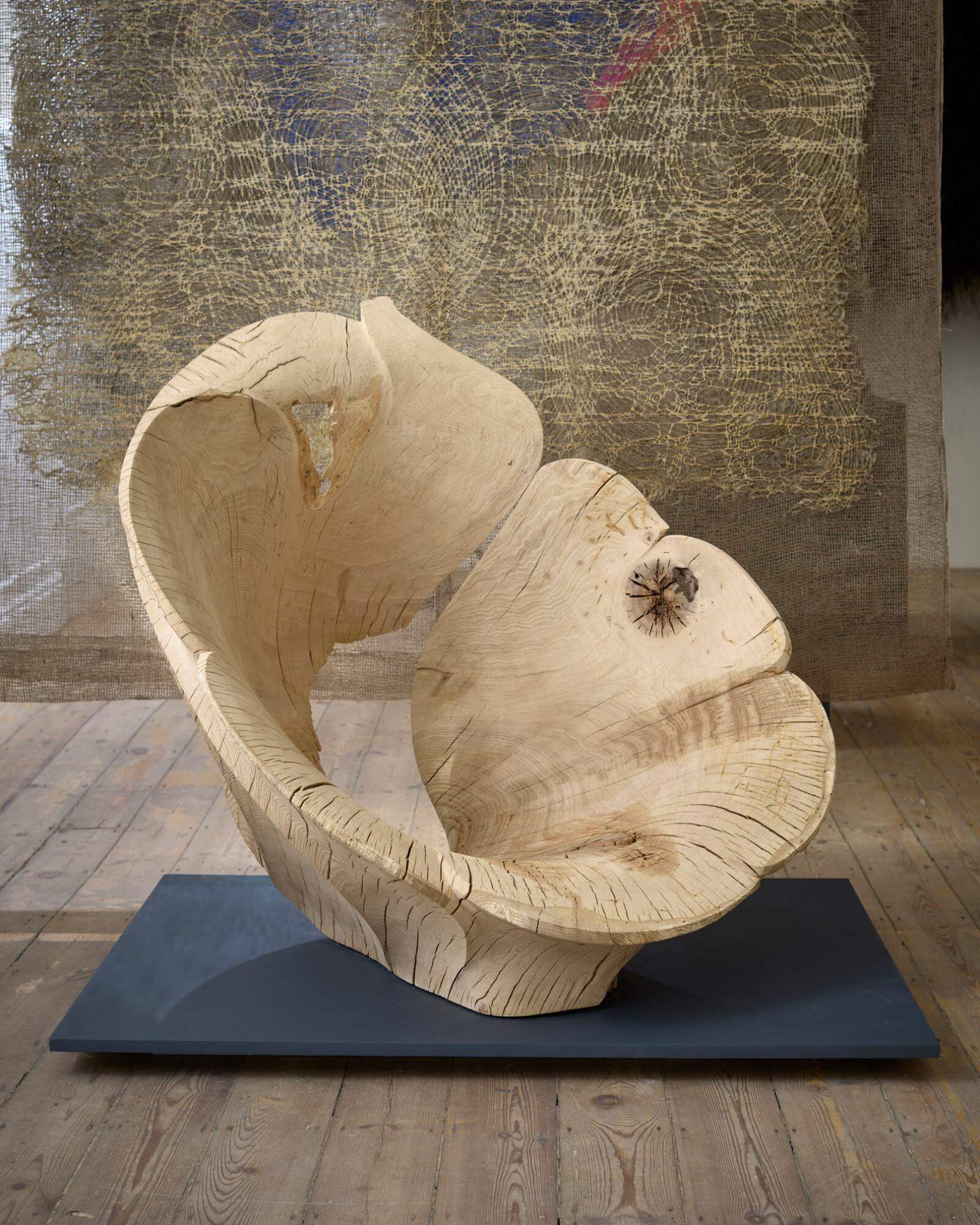 Nic Webb, ‘Oak Settle’, 2026 COURTESY: © The Artist & Sarah Myerscough Gallery / PHOTOGRAPH: © Gareth Hacker