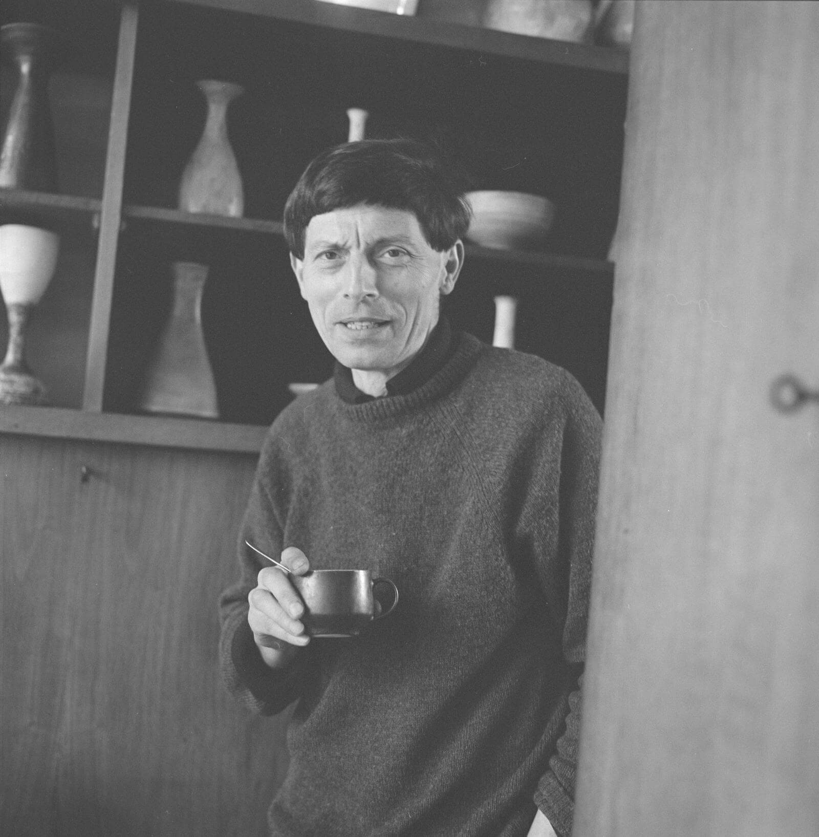 Hans Coper, Albion Mews, circa 1967 COURTESY: © Estate of Jane Coper / The Lucie Rie and Hans Coper Foundation / PHOTOGRAPH: Jane Coper