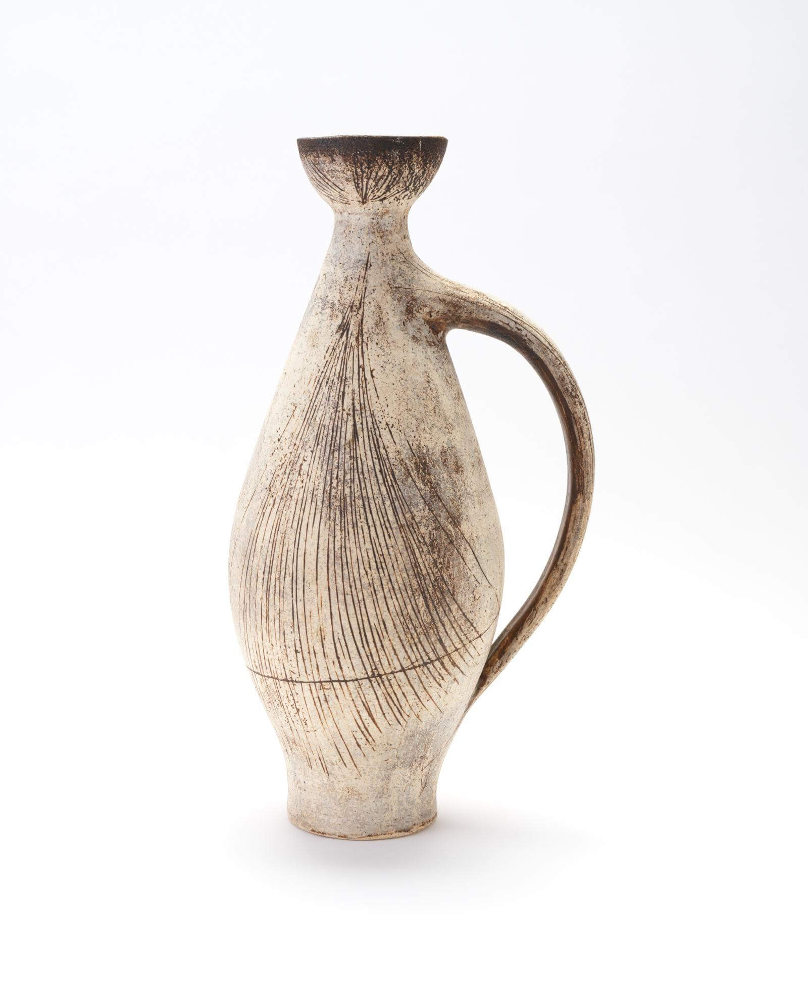 Hans Coper, ‘Large jug’, circa 1953 COURTESY: © Estate of the artist / The Lucie Rie and Hans Coper Foundation / PHOTOGRAPH: Sylvain Deleu
