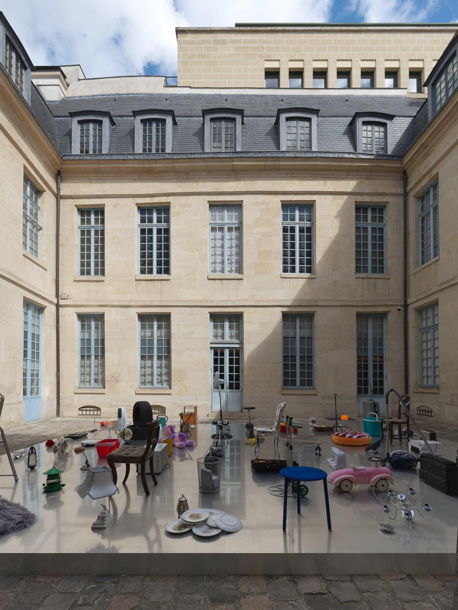 Harry Nuriev installation at the Musée de la Chasse et de la Nature COURTESY: © The Artist